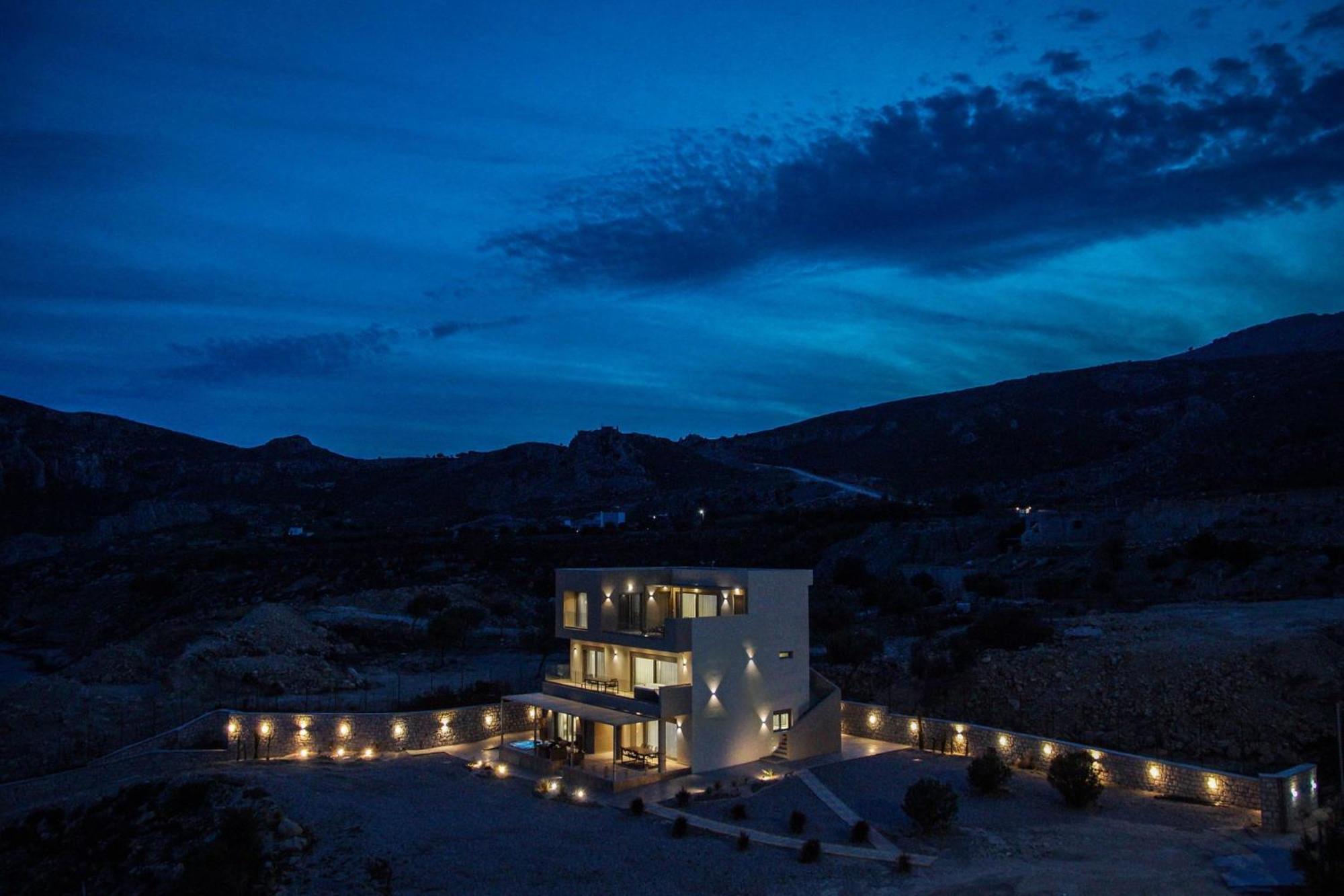 Aquamarine Luxury Suites Archangelos  Eksteriør billede